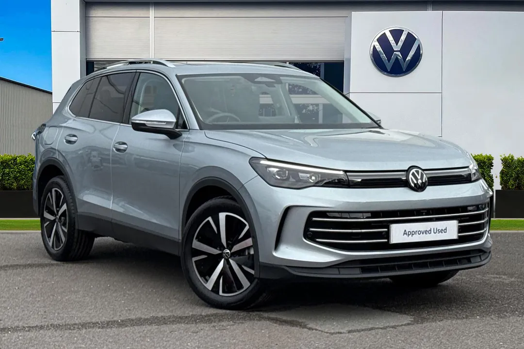 Volkswagen Tiguan video thumbnail