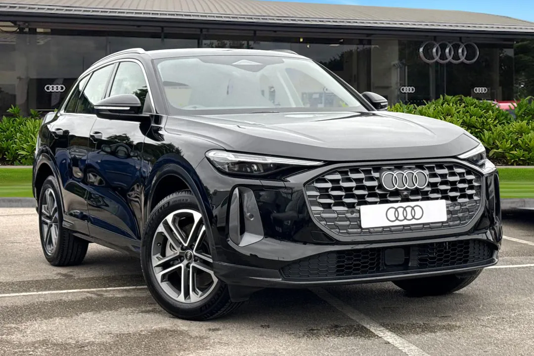 Audi Q5 video thumbnail