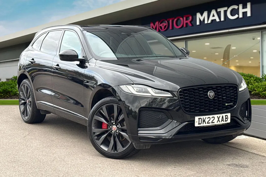 Jaguar F-Pace video thumbnail