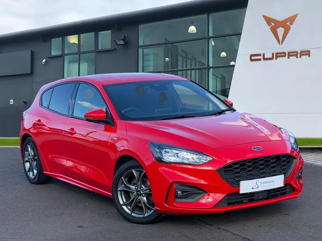 Ford Focus video thumbnail