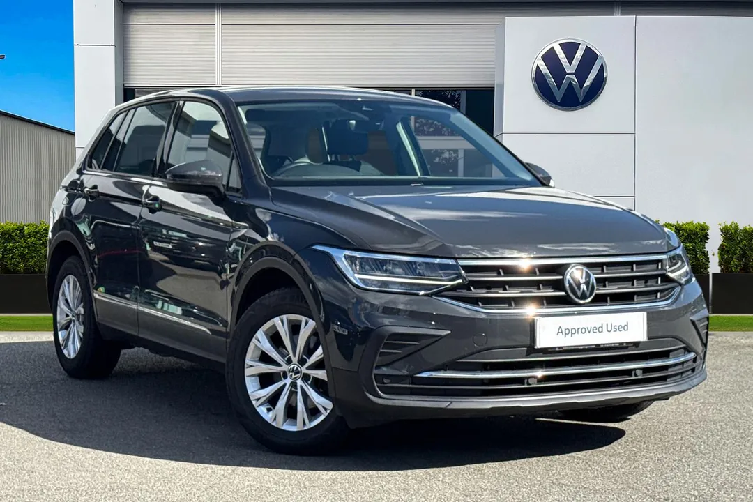 Volkswagen Tiguan video thumbnail