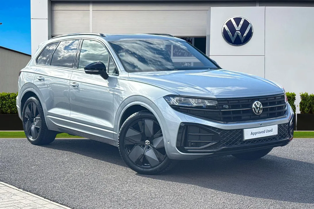 Volkswagen Touareg video thumbnail