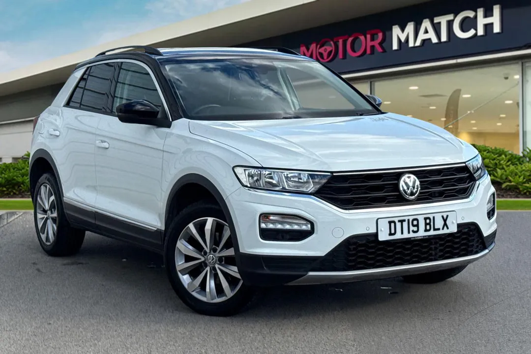 Volkswagen T-Roc video thumbnail