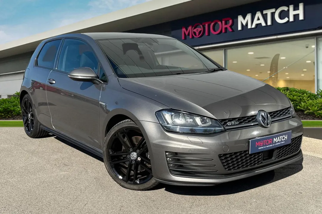 Volkswagen Golf video thumbnail