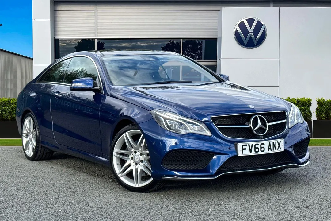 Mercedes-Benz E Class video thumbnail