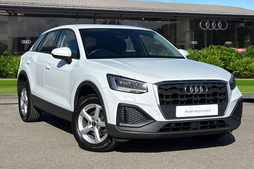 Audi Q2 video thumbnail