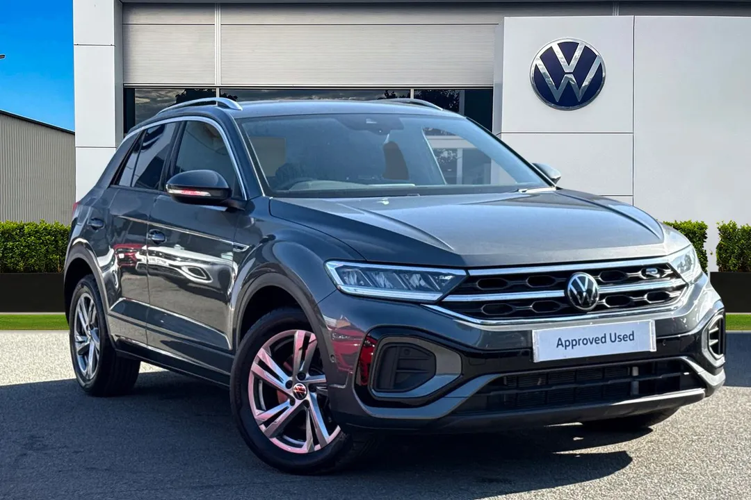 Volkswagen T-Roc video thumbnail