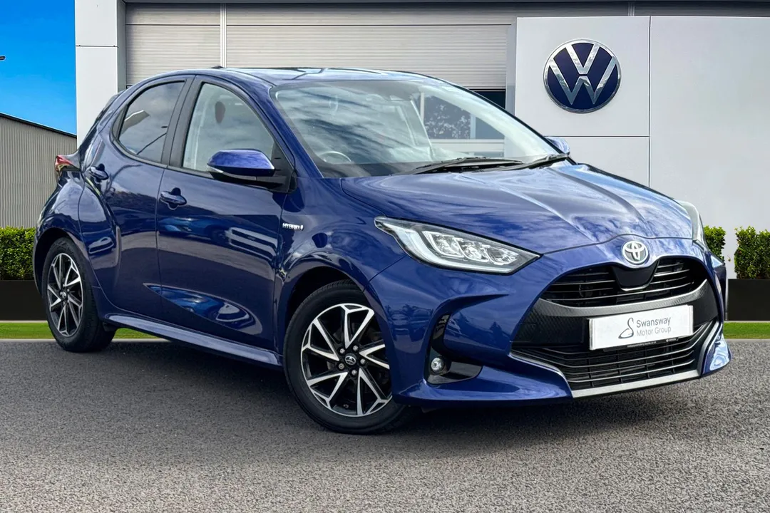 Toyota Yaris video thumbnail