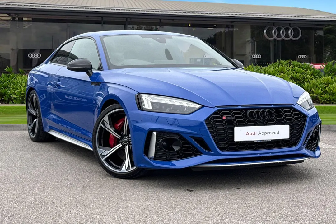 Audi RS 5 video thumbnail