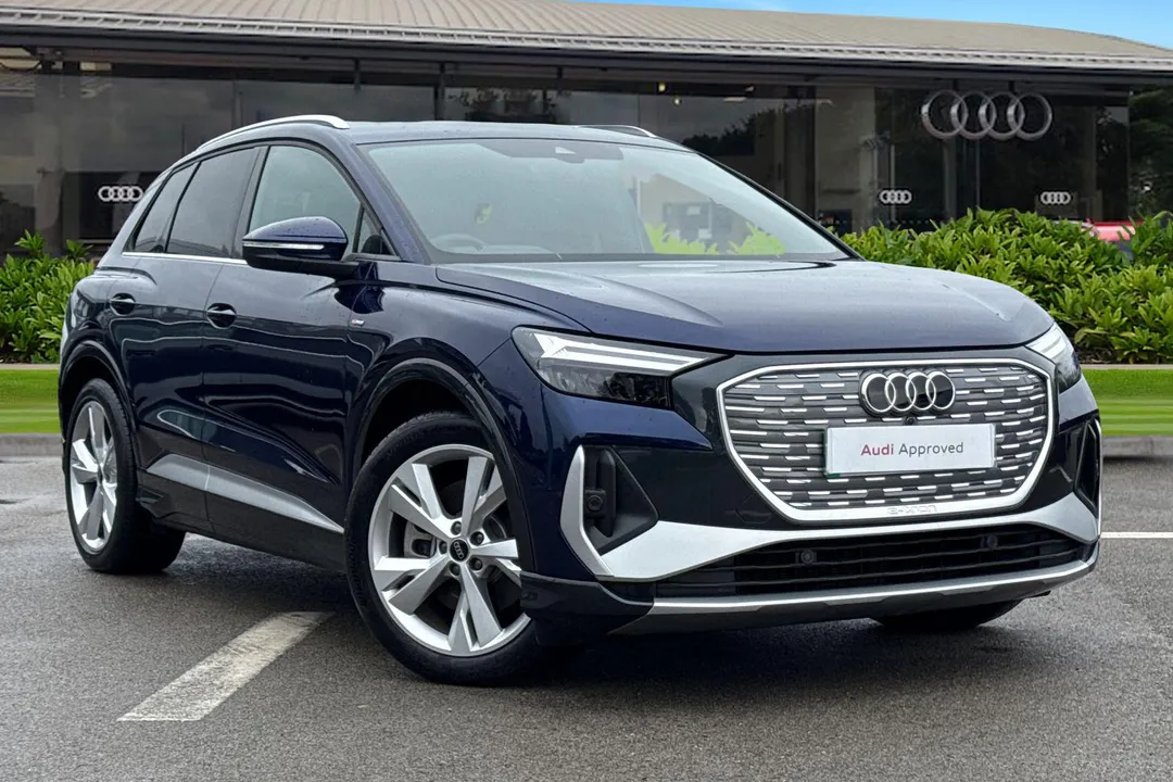Audi Q4 e-tron video thumbnail