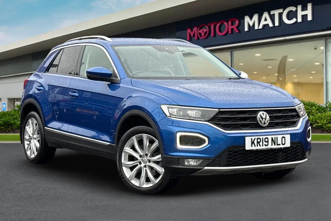 Volkswagen T-Roc video thumbnail