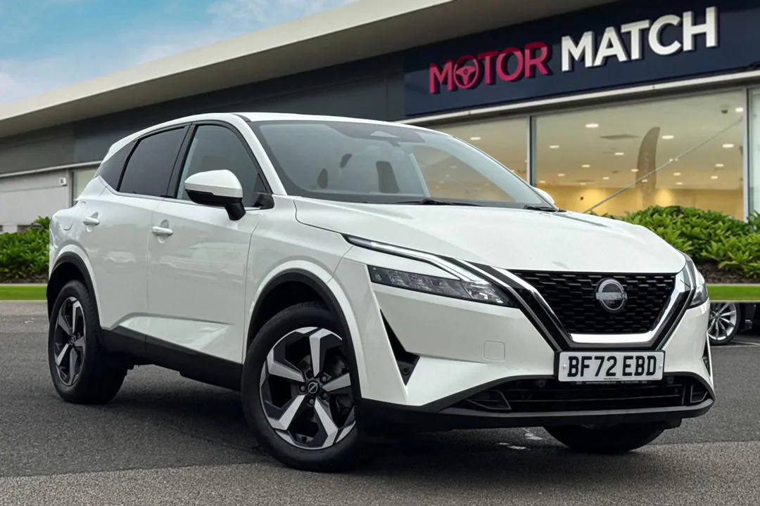 Nissan Qashqai video thumbnail