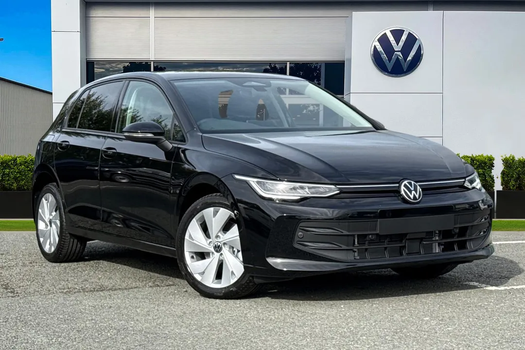 Volkswagen Golf video thumbnail