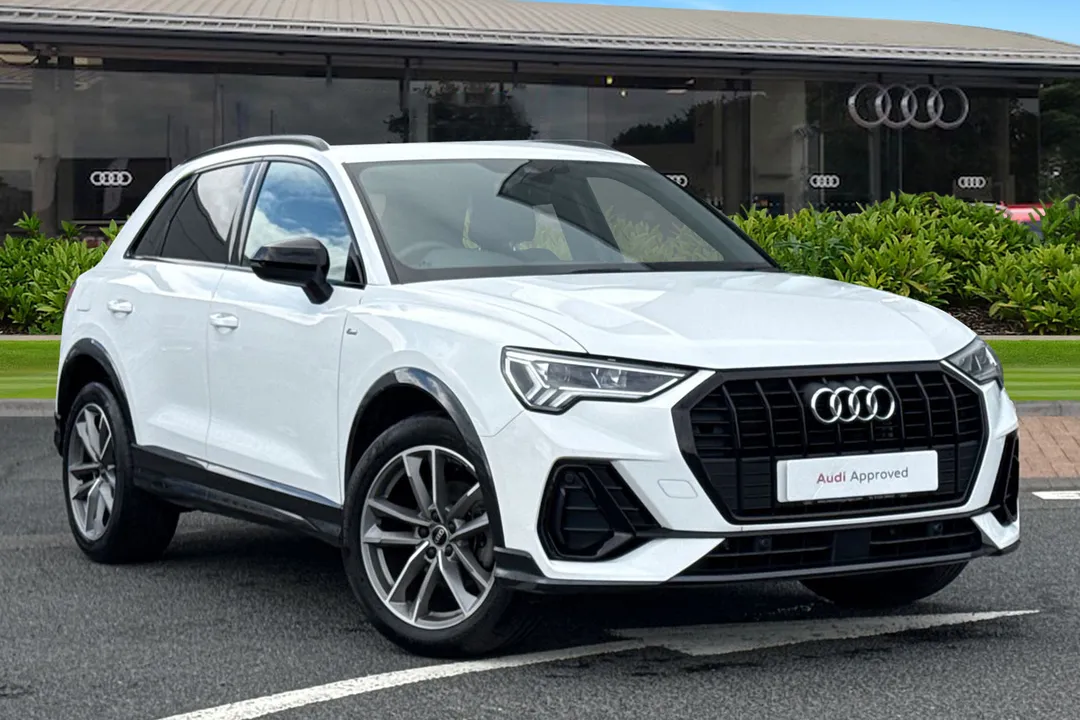 Audi Q3 video thumbnail