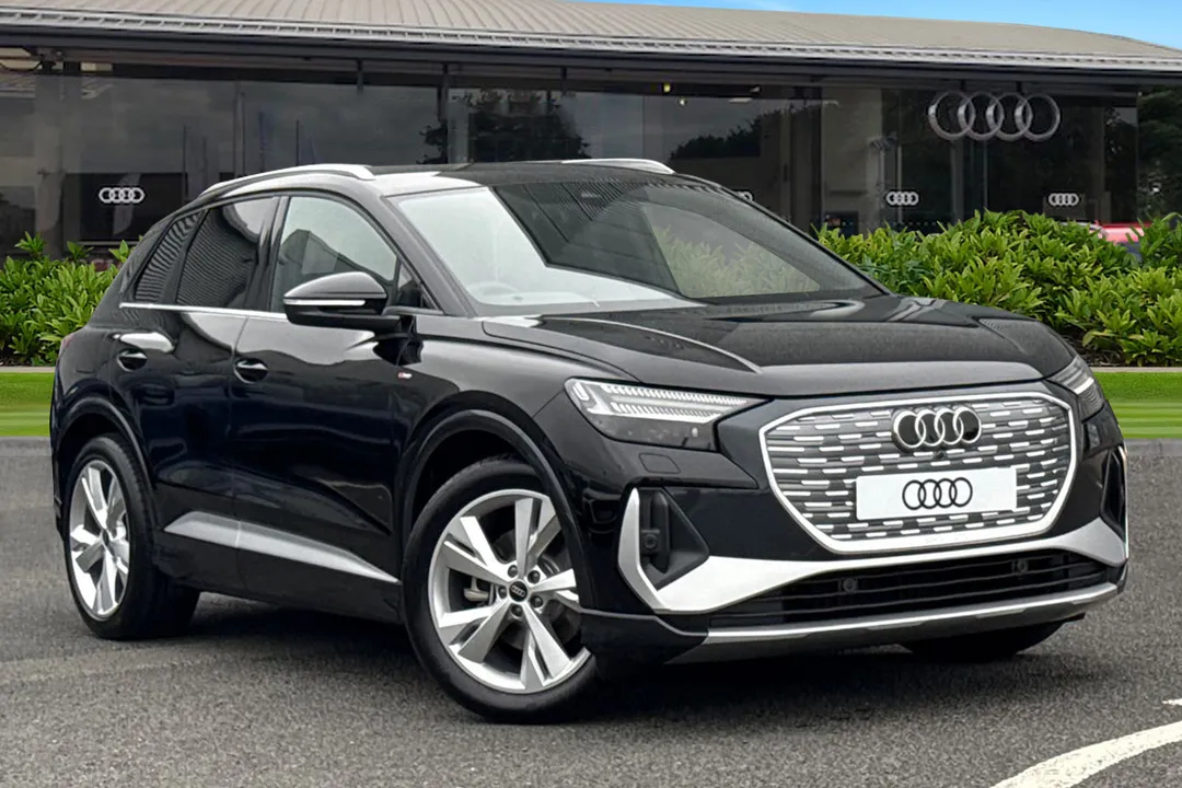 Audi Q4 e-tron video thumbnail