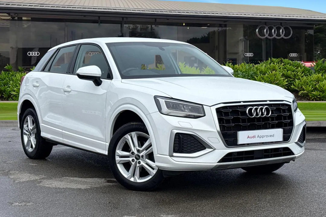 Audi Q2 video thumbnail