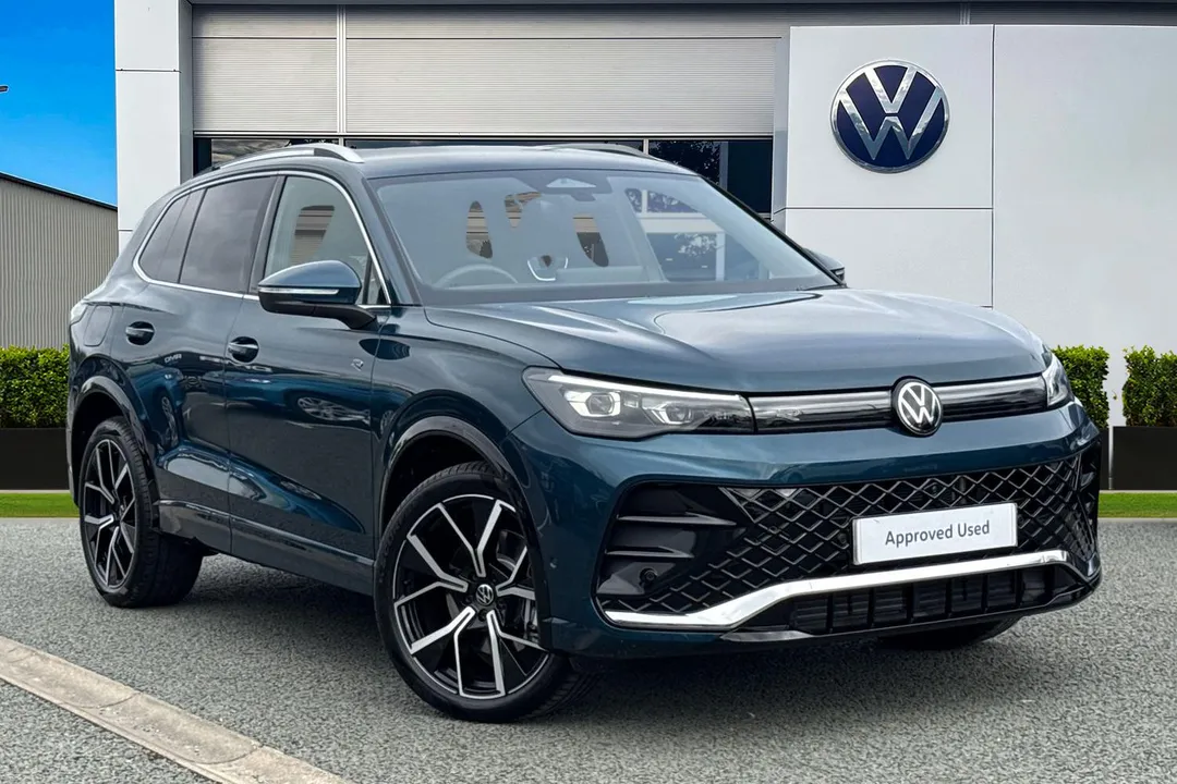 Volkswagen Tiguan video thumbnail