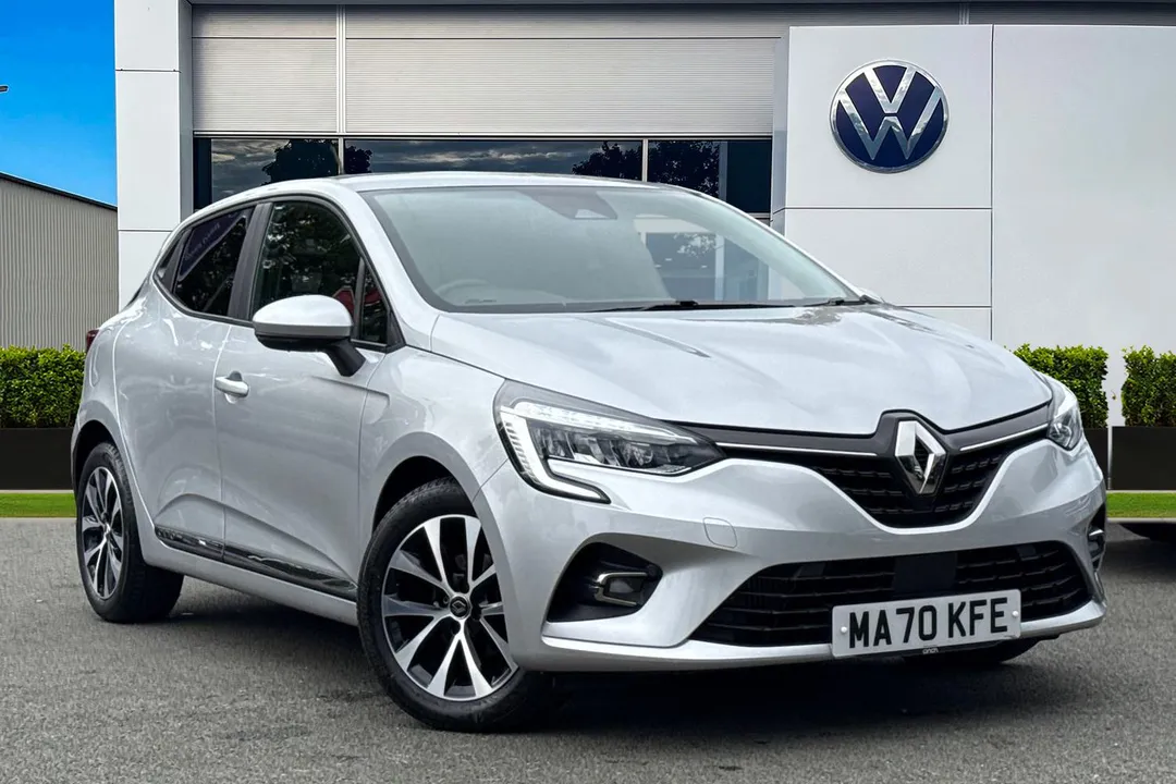 Renault Clio video thumbnail