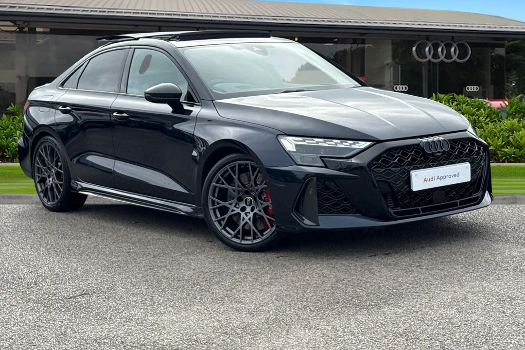 Audi RS 3 video thumbnail