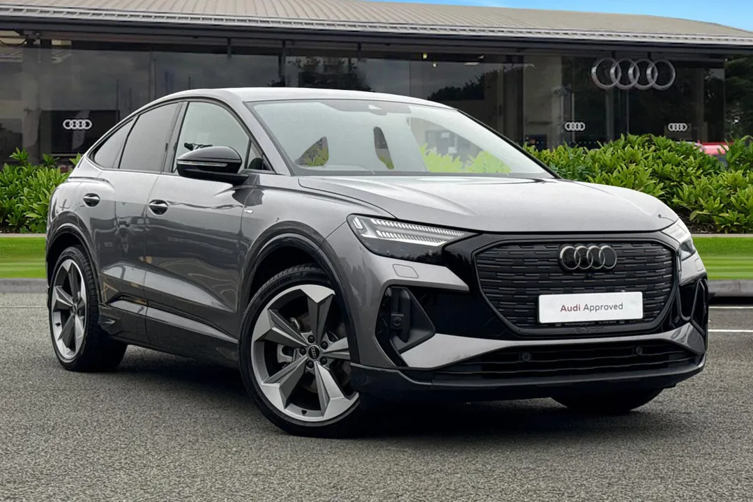 Audi Q4 e-tron video thumbnail