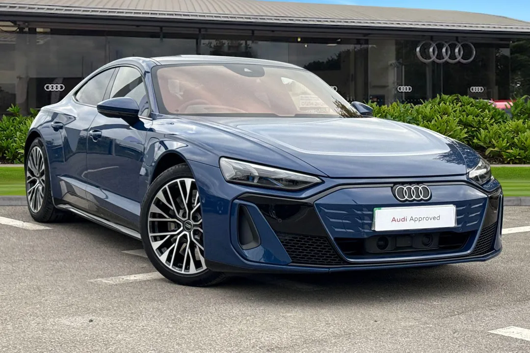 Audi S E-Tron Gt video thumbnail