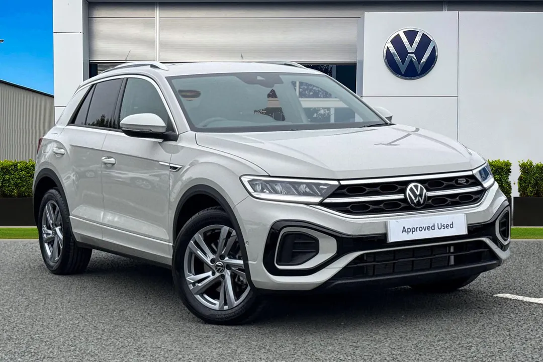 Volkswagen T-Roc video thumbnail