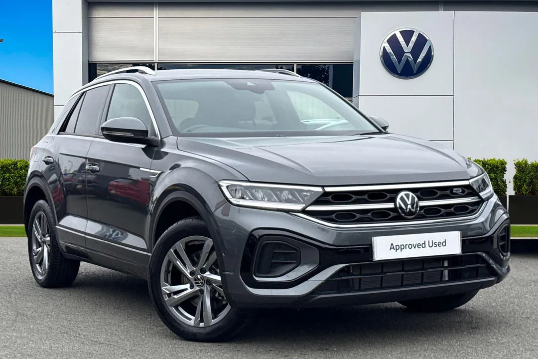 Volkswagen T-Roc video thumbnail
