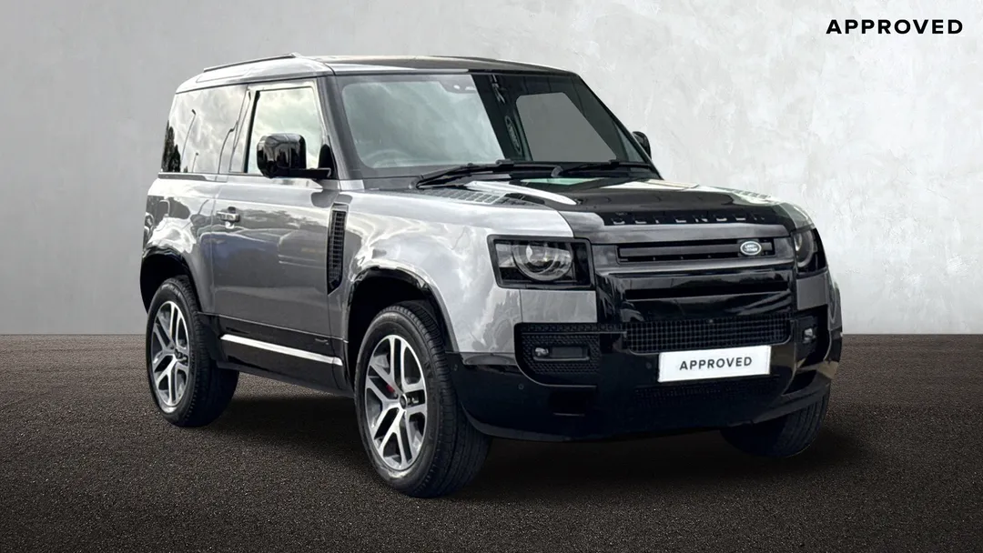 Land Rover Defender 90 video thumbnail