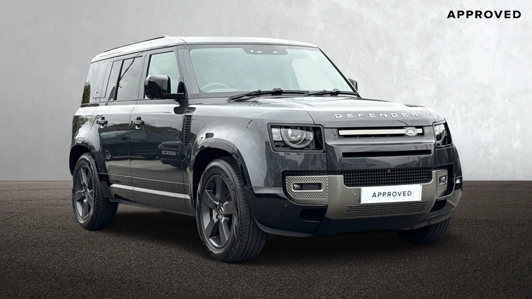 Land Rover Defender 110 video thumbnail