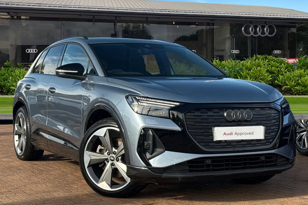 Audi Q4 e-tron video thumbnail