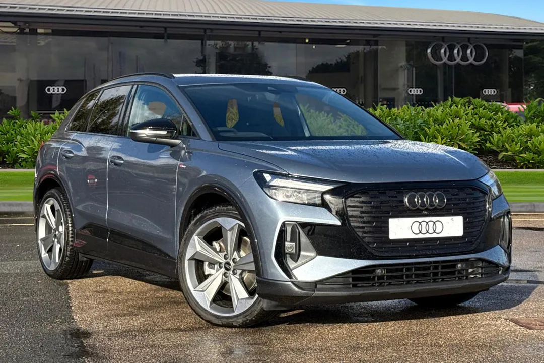 Audi Q4 e-tron video thumbnail