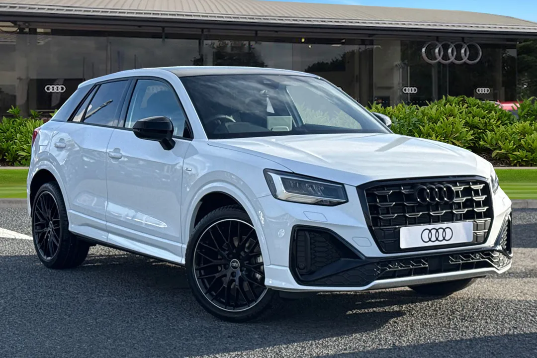 Audi Q2 video thumbnail