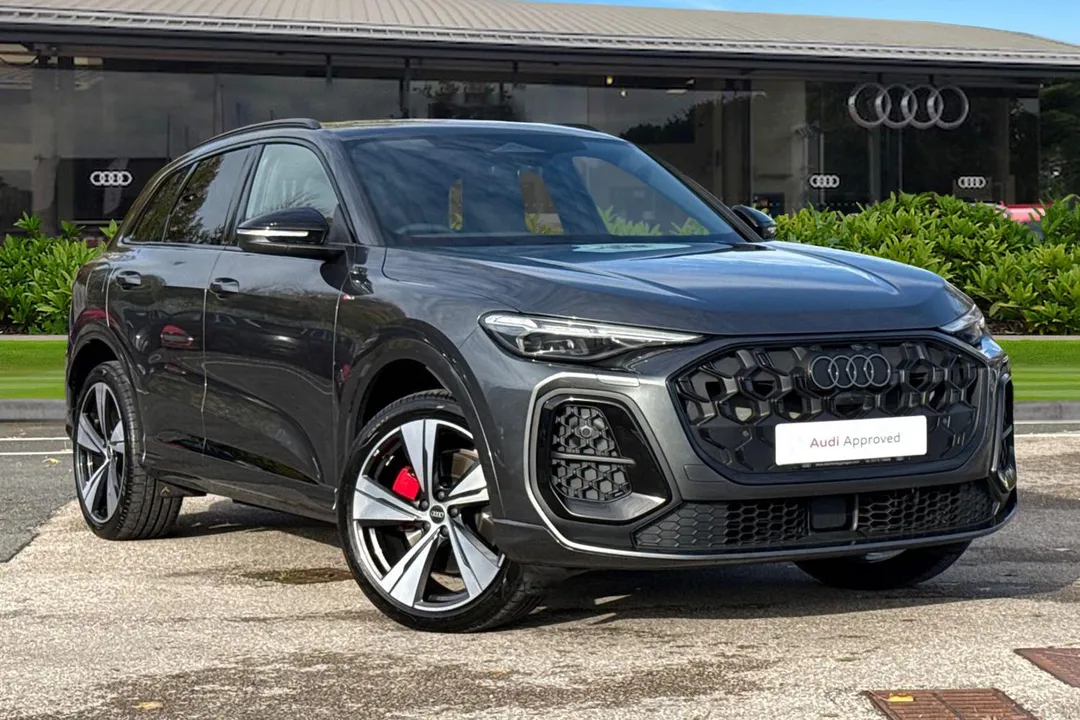 Audi Q5 video thumbnail