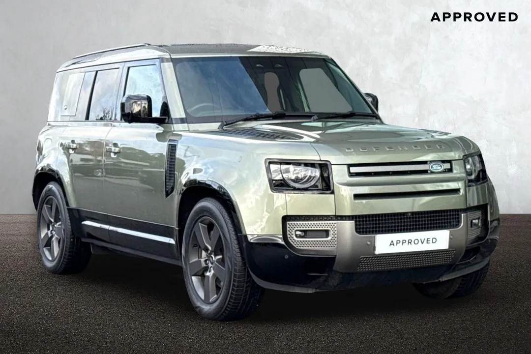 Land Rover Defender 110 video thumbnail