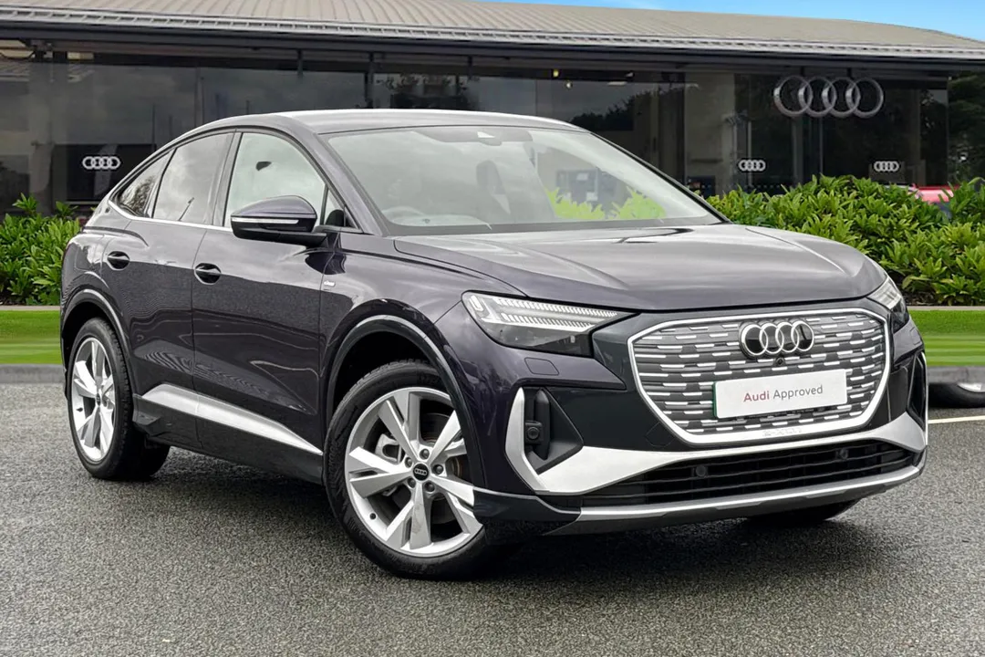 Audi Q4 e-tron video thumbnail