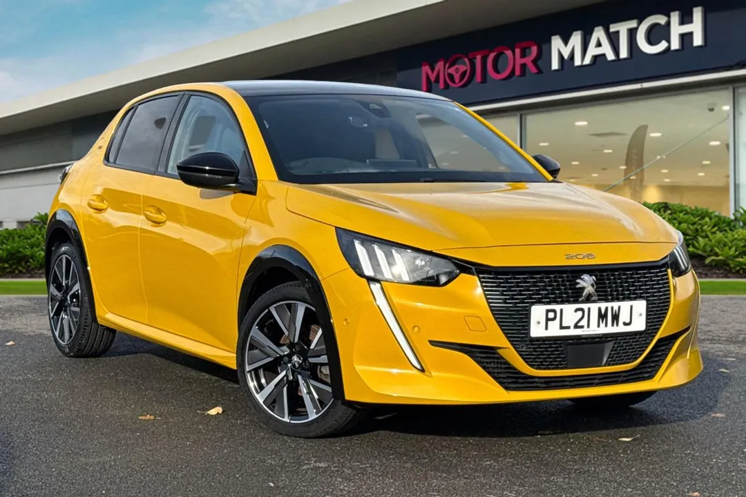 PEUGEOT 208 video thumbnail