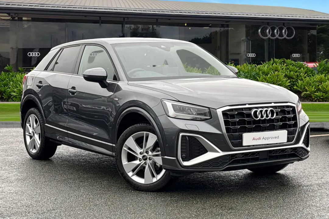 Audi Q2 video thumbnail