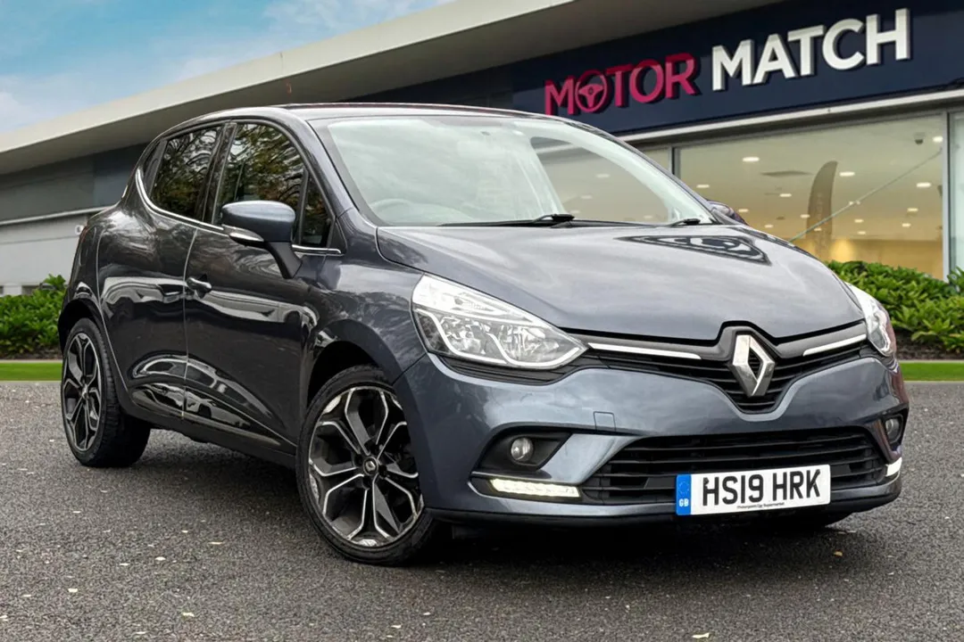 Renault Clio video thumbnail