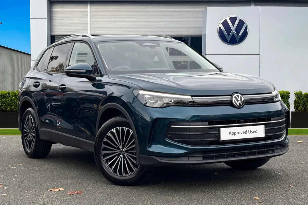 Volkswagen Tiguan video thumbnail