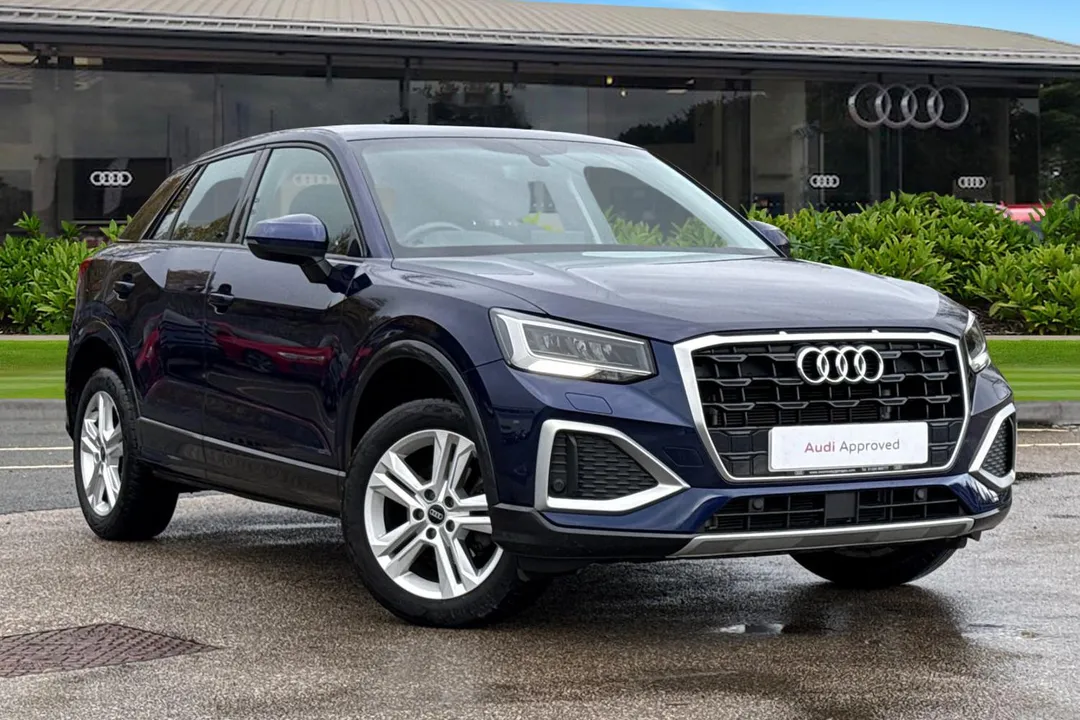 Audi Q2 video thumbnail