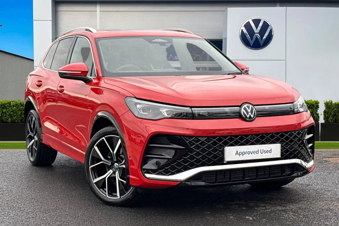 Volkswagen Tiguan video thumbnail