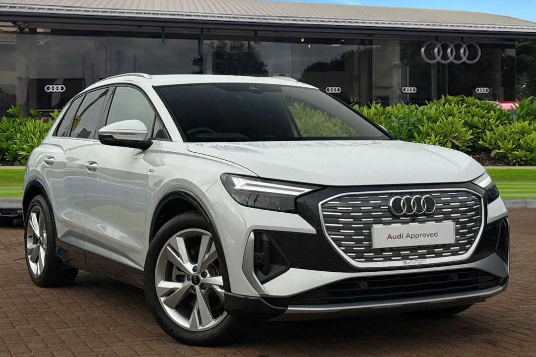 Audi Q4 e-tron video thumbnail