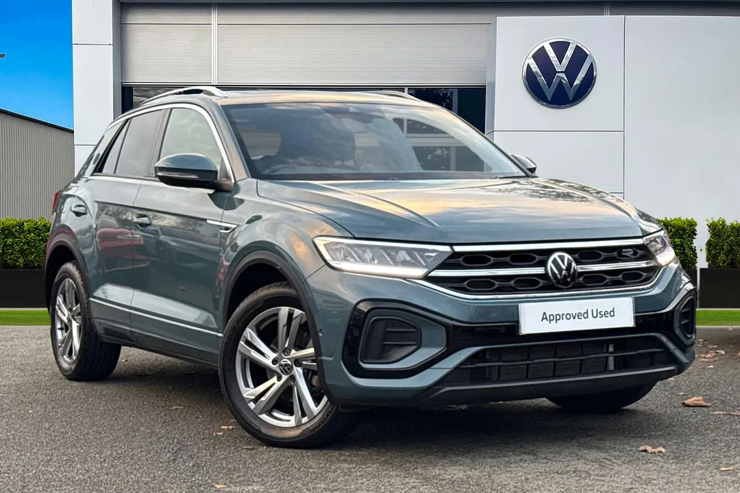 Volkswagen T-Roc video thumbnail