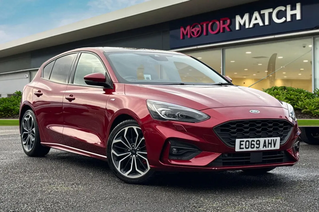 Ford Focus video thumbnail