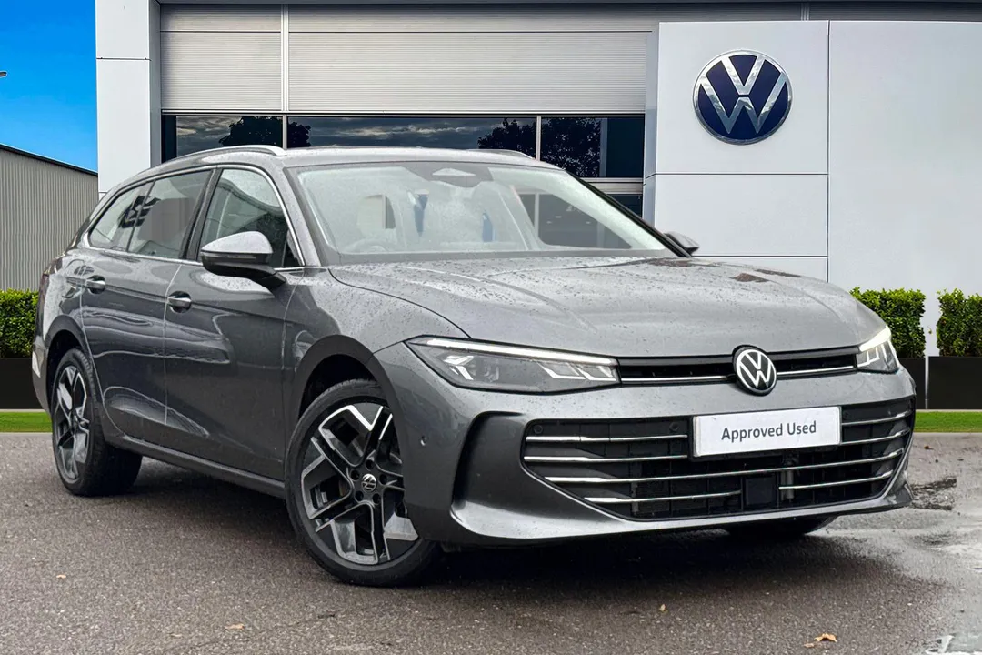 Volkswagen Passat video thumbnail