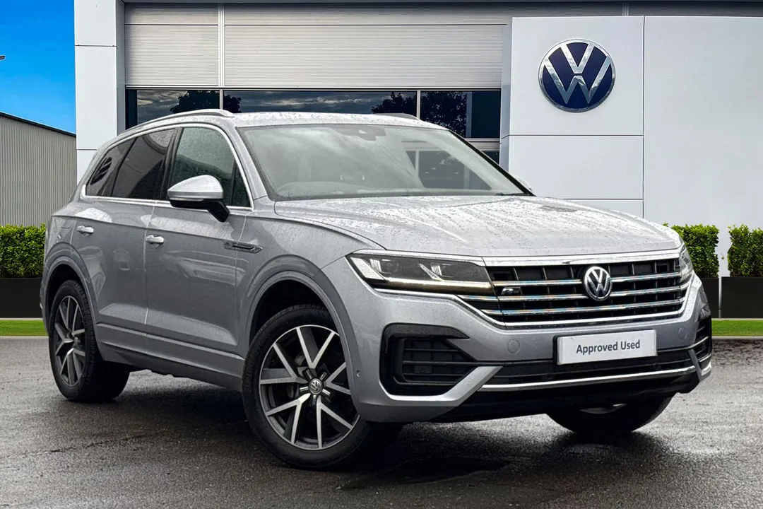 Volkswagen Touareg video thumbnail