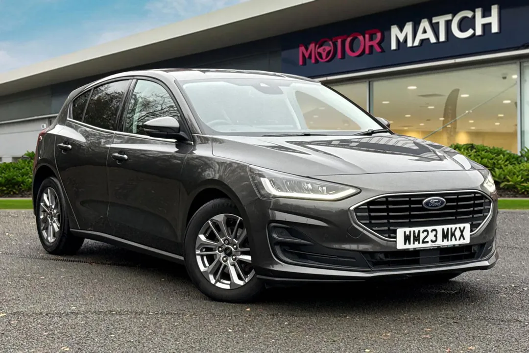 Ford Focus video thumbnail