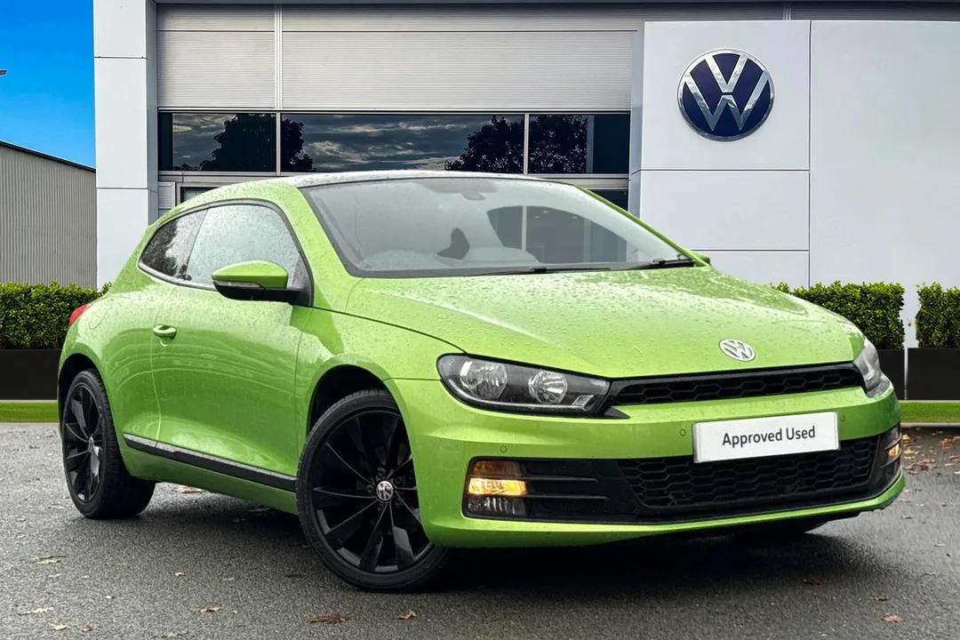 Volkswagen Scirocco video thumbnail