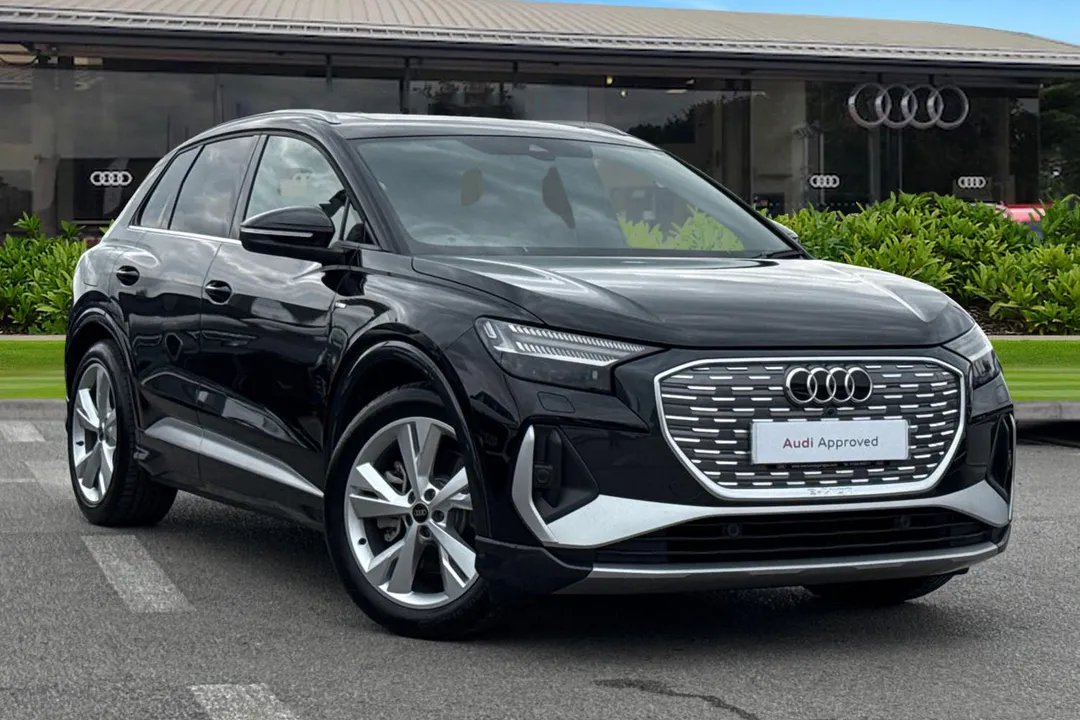 Audi Q4 e-tron video thumbnail