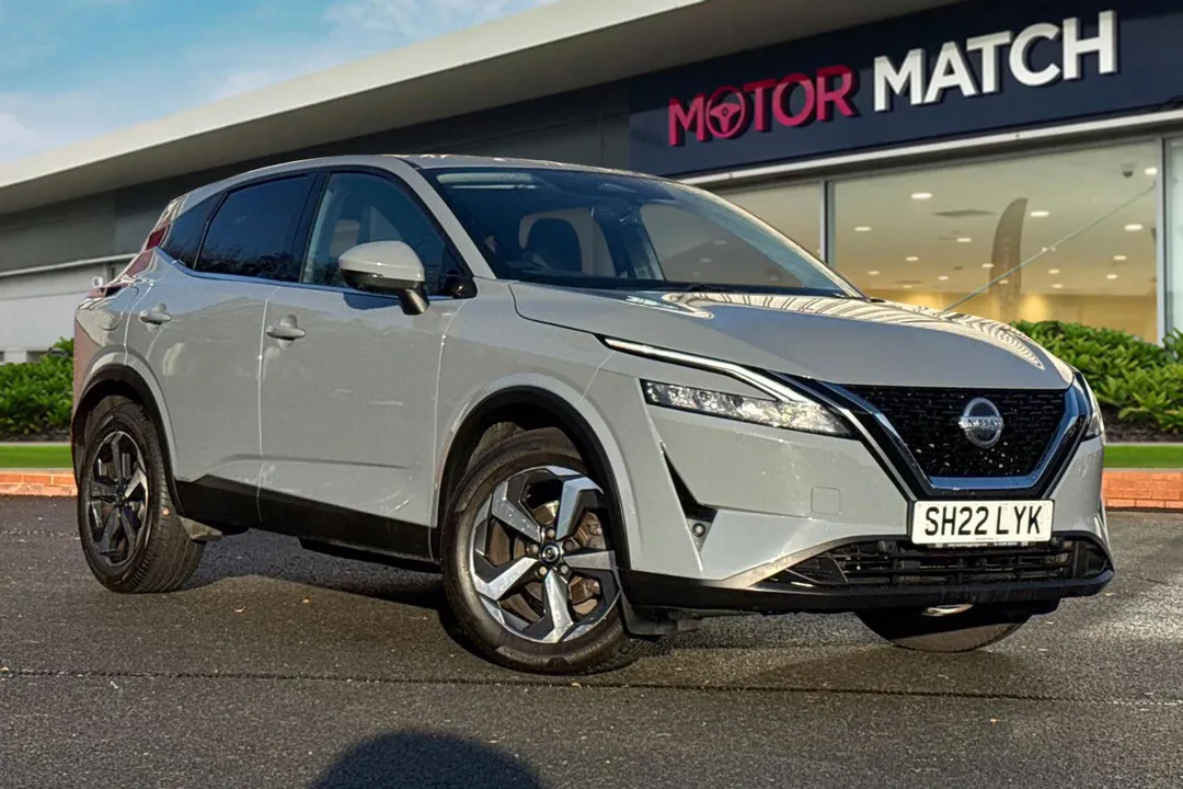 Nissan Qashqai video thumbnail